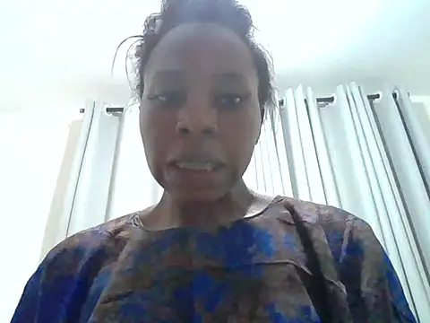 Queen loveer online show from June 2, 2026, 5:37 pm