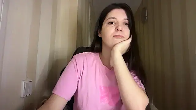 Snapshot of Lina_Most chatting on March 1, 2026, 10:56 pm Lina Most online show from March 1, 2026, 10:56 pm