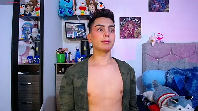 OwenBluee online show from February 24, 2026, 7:17 am