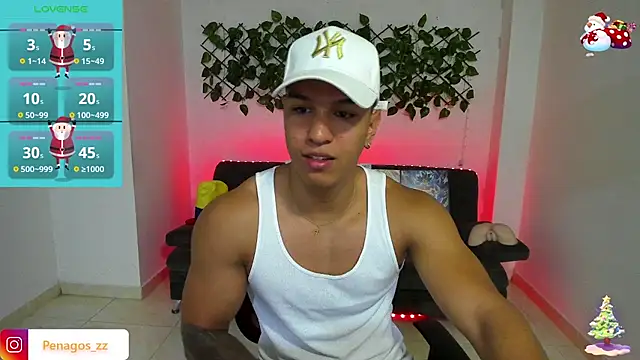 Snapshot of Taylor_John chatting on December 26, 2024, 3:42 pm Taylor John online show from December 26, 2024, 3:42 pm