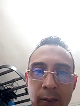 paisa233 online show from January 6, 2026, 9:50 pm