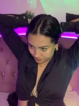 angellique 22 online show from February 5, 2025, 7:29 am