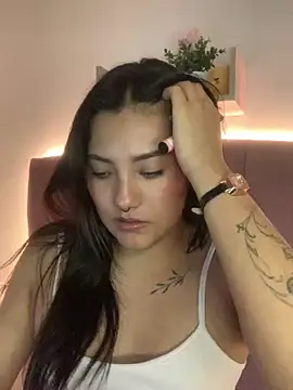 angellique 22 online show from March 1, 2025, 6:35 am