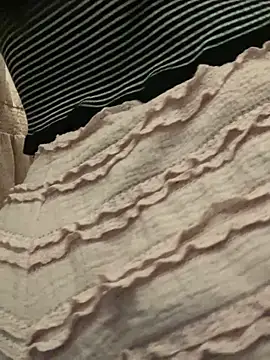 myloveforyouu online show from November 29, 2025, 5:54 am