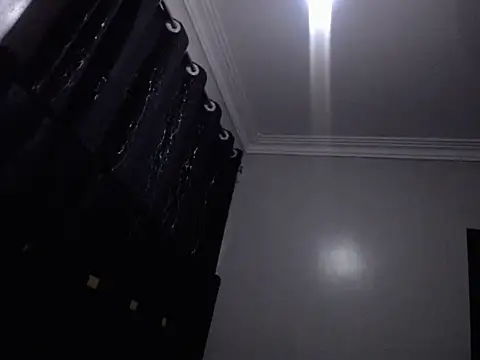 Cute camilaa online show from November 18, 2025, 6:12 pm