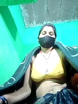 HOTBABITARAJ online show from February 6, 2025, 1:10 pm