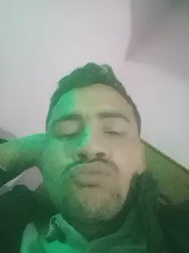 Snapshot of lallantoplonda chatting on February 4, 2026, 3:23 am lallantoplonda online show from February 4, 2026, 3:23 am