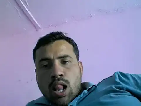 Snapshot of lallantoplonda chatting on February 9, 2026, 8:29 am lallantoplonda online show from February 9, 2026, 8:29 am