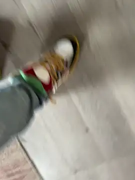 rayyymack online show from March 19, 2026, 1:04 pm