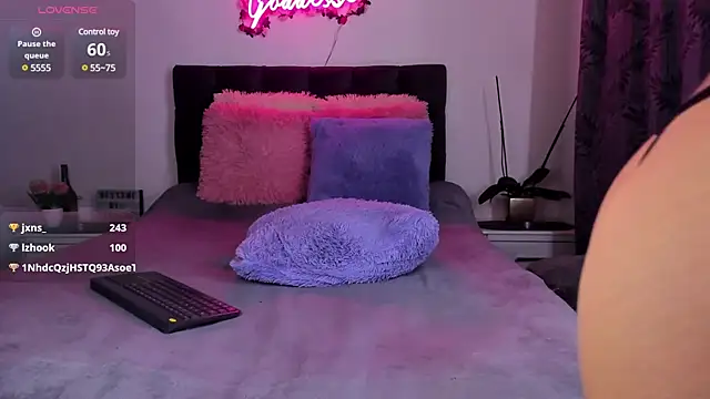 Agata goddess online show from March 9, 2025, 11:35 pm