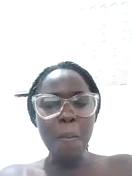 Sweetcecie01 online show from February 8, 2025, 11:02 pm