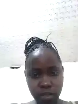 Sweetcecie01 online show from February 27, 2025, 10:09 pm