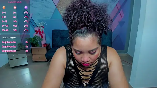 AngelaCoffee online show from March 5, 2025, 7:49 am