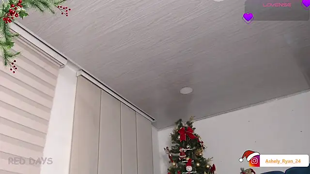 ashely ryan24 online show from December 20, 2025, 12:07 am