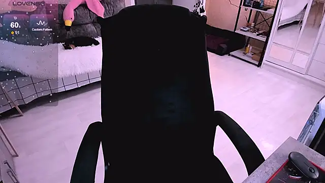 NaniMoore online show from January 8, 2025, 9:21 am