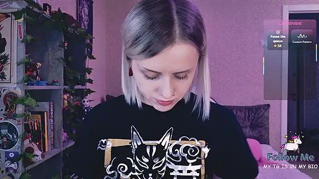 NaniMoore online show from February 27, 2026, 7:58 pm