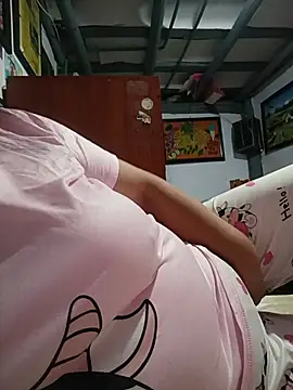 clarita 01 online show from June 8, 2026, 10:04 am