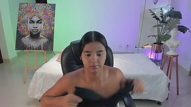 JANYLOVE   online show from November 20, 2025, 10:48 am