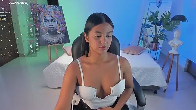 JANYLOVE   online show from December 19, 2025, 10:55 am