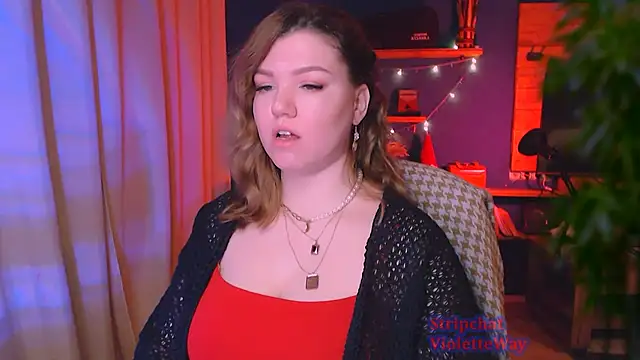 VioletteWay online show from February 12, 2025, 4:00 pm