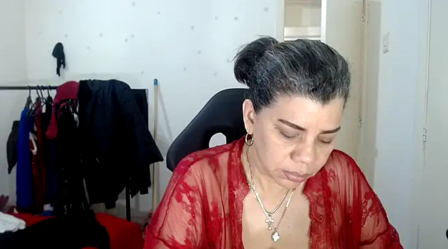 Snapshot of vikyadams chatting on March 8, 2025, 12:30 pm vikyadams online show from March 8, 2025, 12:30 pm