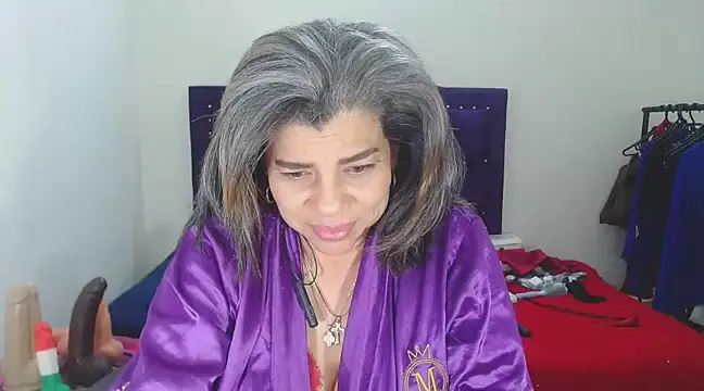 Snapshot of vikyadams chatting on March 19, 2025, 12:37 am vikyadams online show from March 19, 2025, 12:37 am