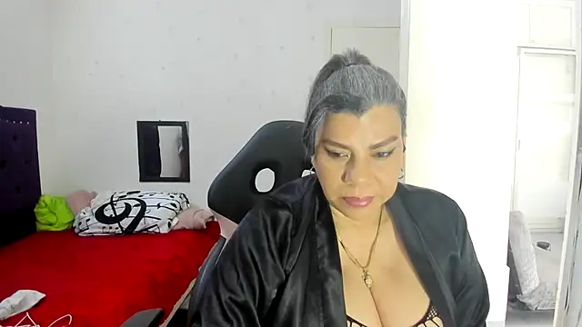 Snapshot of vikyadams chatting on September 22, 2025, 2:30 pm vikyadams online show from September 22, 2025, 2:30 pm