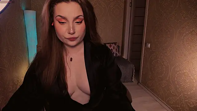 Eesmaaarrr online show from March 18, 2026, 11:30 pm