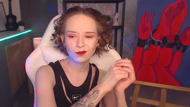 FascinatingEyess online show from March 19, 2025, 6:03 am