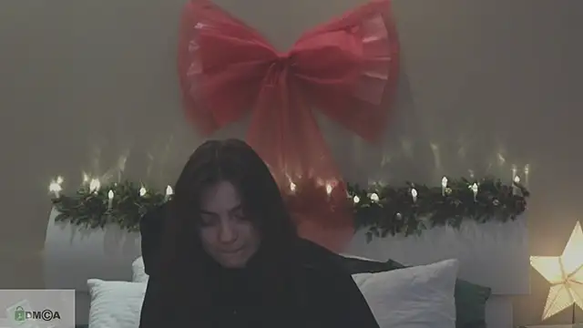 katty  cat online show from December 23, 2024, 5:11 pm