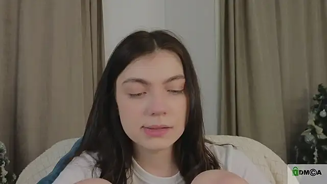 katty  cat online show from January 16, 2025, 12:42 pm