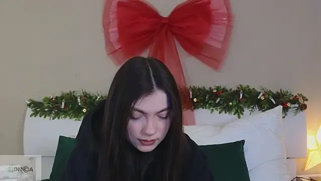 katty  cat online show from January 19, 2025, 12:39 pm