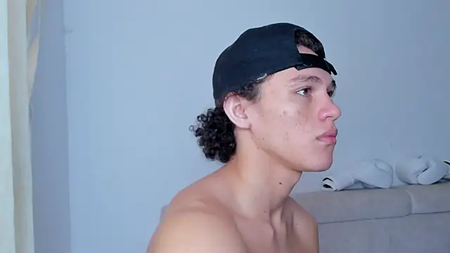 laurent nova online show from January 27, 2025, 2:35 pm