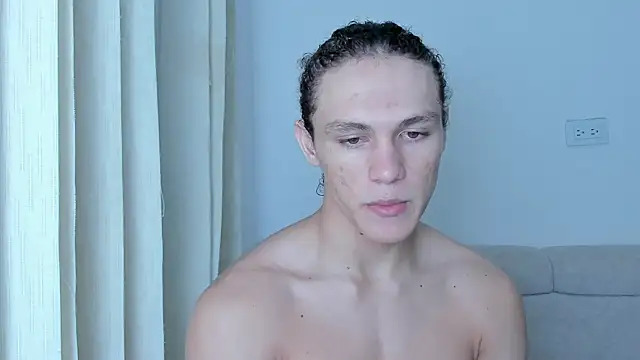 laurent nova online show from February 7, 2025, 3:01 am