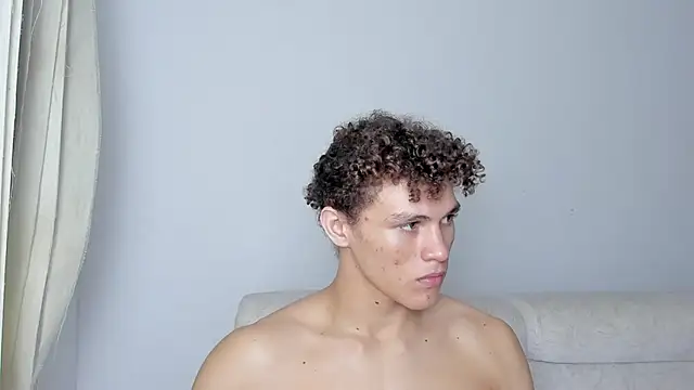 laurent nova online show from February 12, 2025, 9:52 am