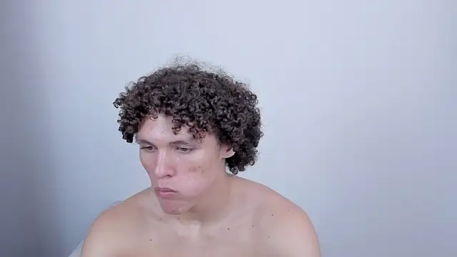 laurent nova online show from March 18, 2025, 10:04 pm