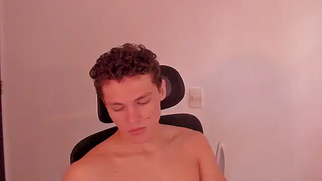 laurent nova online show from March 21, 2026, 9:07 pm