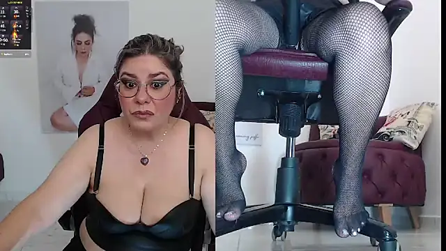 zehra sanem online show from September 12, 2025, 10:43 pm