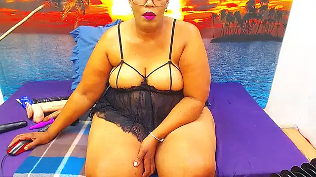Brookylynbrownxx online show from June 7, 2026, 8:34 pm