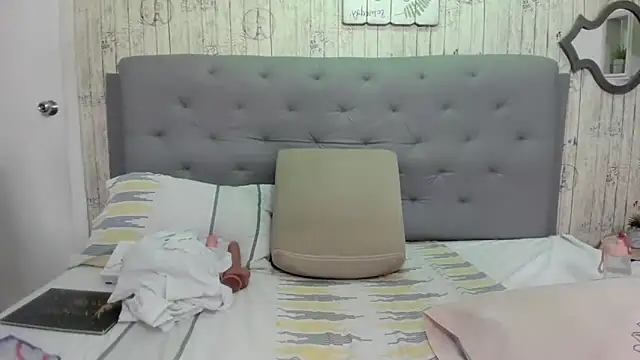 Snapshot of Antonella_Montanari chatting on January 12, 2025, 1:00 am Antonella Montanari online show from January 12, 2025, 1:00 am