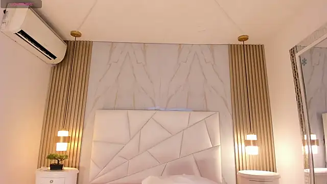 belacampbell online show from November 22, 2025, 6:12 am