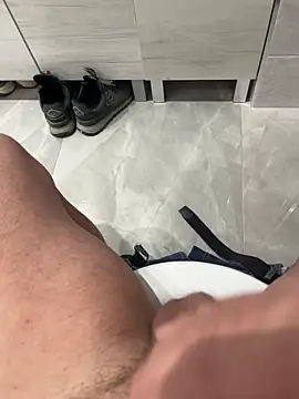 -Manu-85 online show from March 10, 2026, 7:52 pm