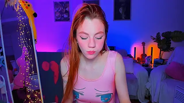 Alyssa Smitt online show from March 21, 2025, 11:23 pm