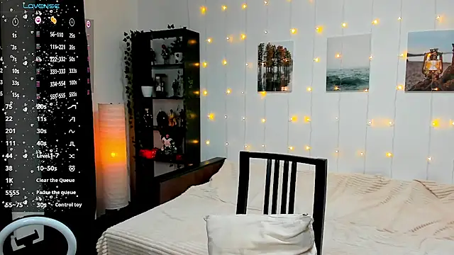 Magic Allie online show from December 7, 2024, 7:54 pm