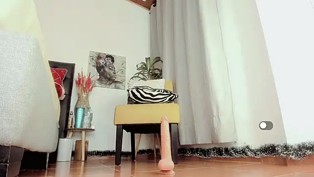 stefany sexy  online show from February 12, 2026, 3:34 am