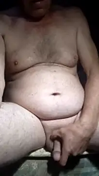 Dllarge online show from October 25, 2025, 3:47 am