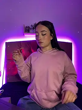 Ady 18 online show from February 13, 2025, 5:44 pm