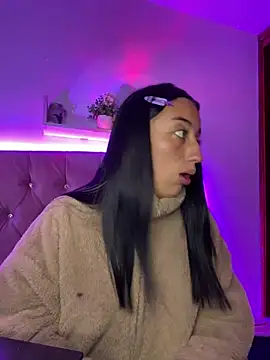 Ady 18 online show from March 3, 2025, 11:46 pm