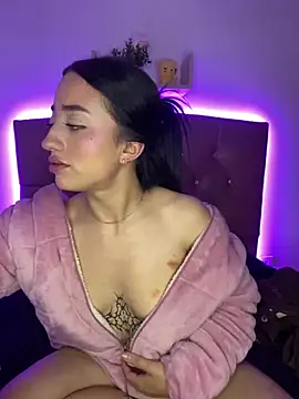 Ady 18 online show from March 14, 2025, 11:53 pm