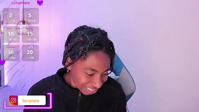 Queen perla  online show from September 11, 2025, 12:05 pm